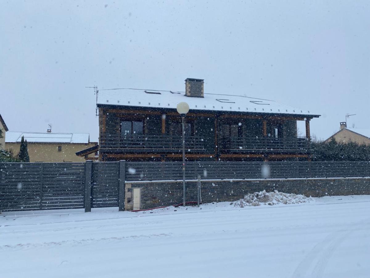 Maison Cerdagne Бур-Мадам Екстериор снимка